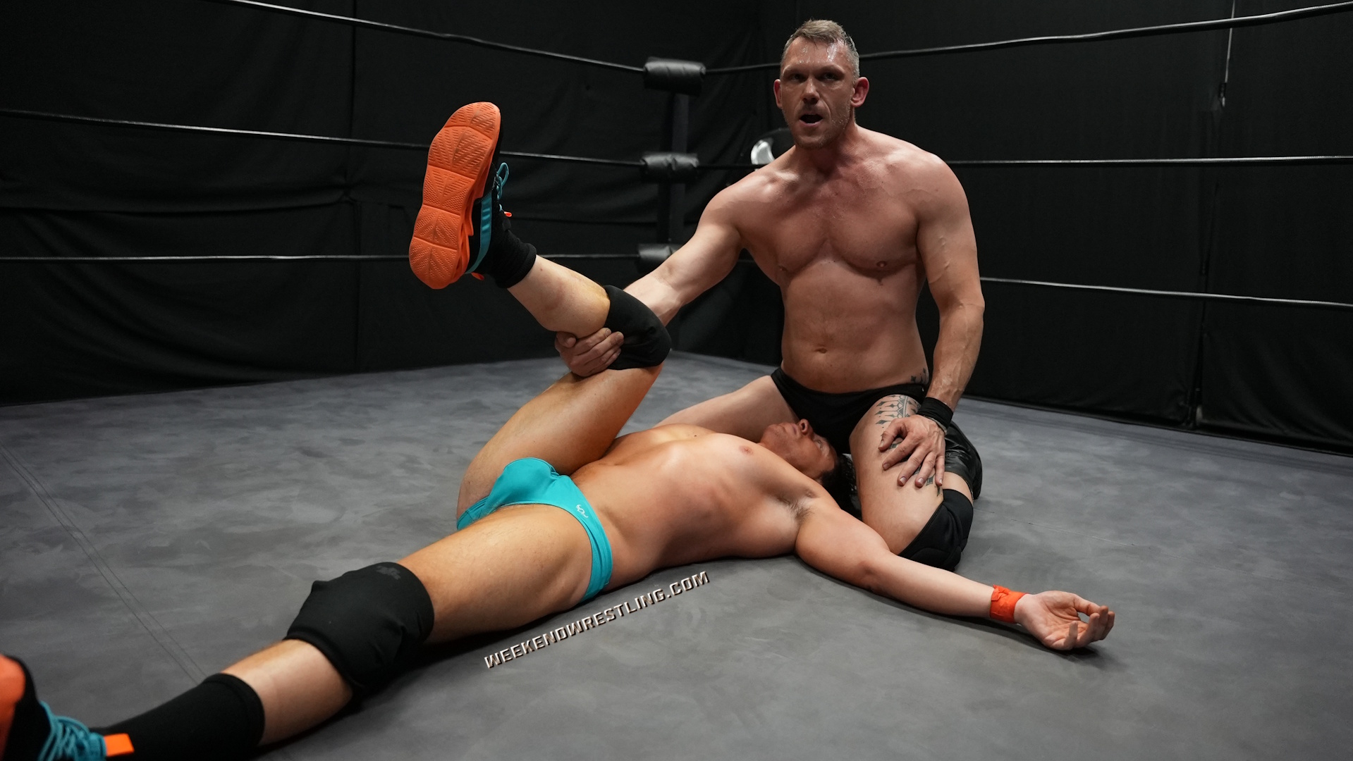 Brutal Brendan Byers vs Ernie Lofton