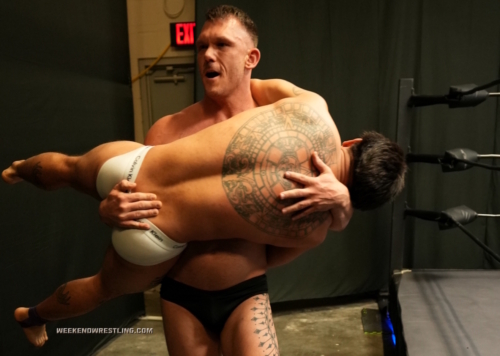 brutal_brendan_byers_vs_deigo_maya_012