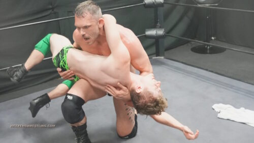 brutal_brendan_byers_vs_jason_aleqsander_018