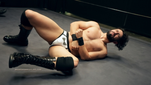 brutal_brendan_byers_vs_the_handsome_strangler_004