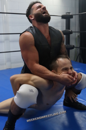custom_joey_mccoy_vs_johnny_greco_005