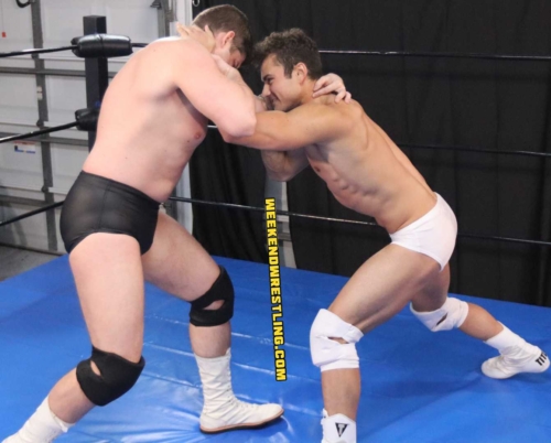dirty-d-vs-travis-maverick-004