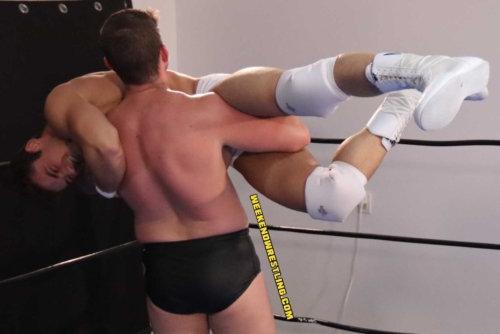 dirty-d-vs-travis-maverick-017