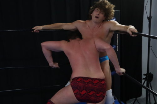 dirty_d_vs_scrappy_012