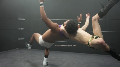 joey_mccoy_vs_bam_bam_bossio_006