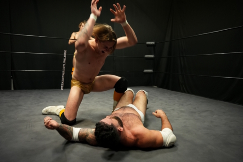 johnny_greco_vs_cody_blayde_and_tristan_mounts_017