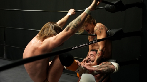 johnny_greco_vs_cody_blayde_and_tristan_mounts_021