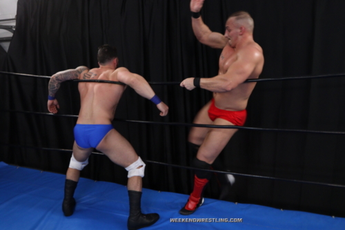 johnny_greco_vs_roger_atlas_010