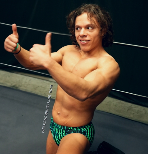 mo_manson_vs_danny_mercury_014