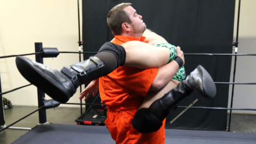 mo_manson_vs_dick_clayton_008