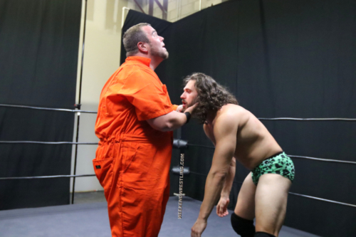 mo_manson_vs_dick_clayton_015