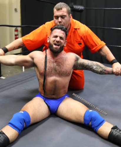 mo_manson_vs_johnny_greco_002