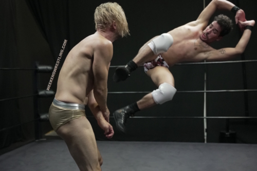 riff_simmons_vs_freddie_marz_018