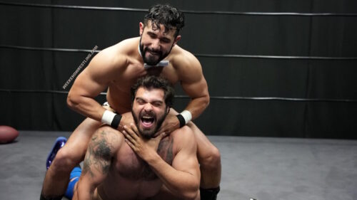 the_handsome_strangler_vs_brody_merritt_002