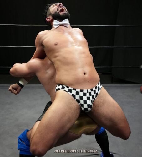 the_handsome_strangler_vs_brody_merritt_018