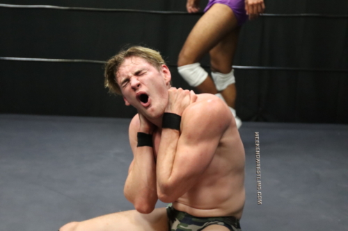 tristan_mounts_vs_chucho_malverde_014