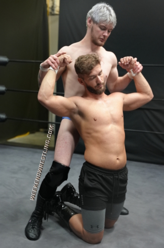 tristan_mounts_vs_stefan_stone_007