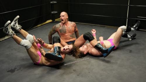 vangore__roger_atlas_vs_cody_blayde_&_tristan_mounts_036