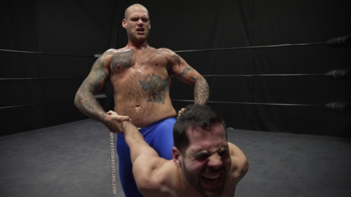 vangore_vs_steve_mason_004